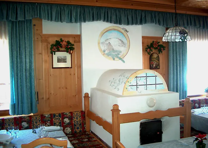 Hotel Rosalpina 3*